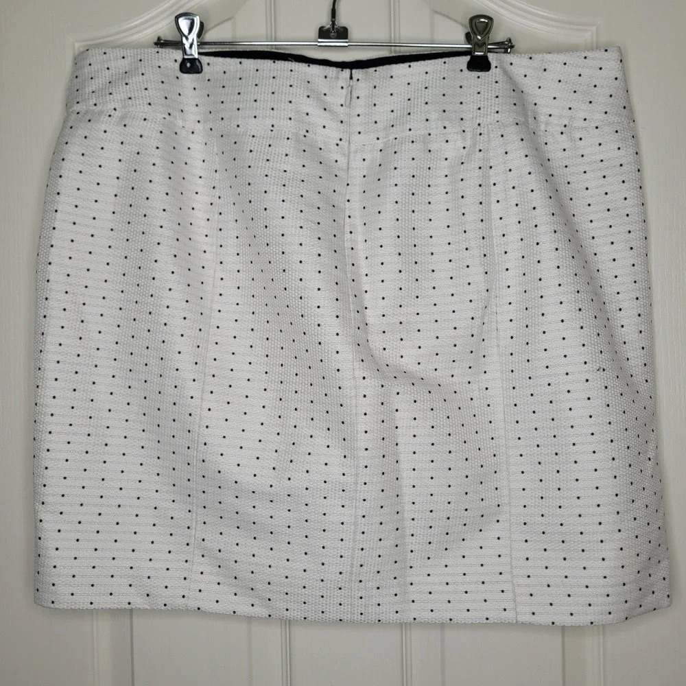 Ann Taylor Polka Dot Textured Pencil Career Skirt Women's Sz 18   Polished Twee